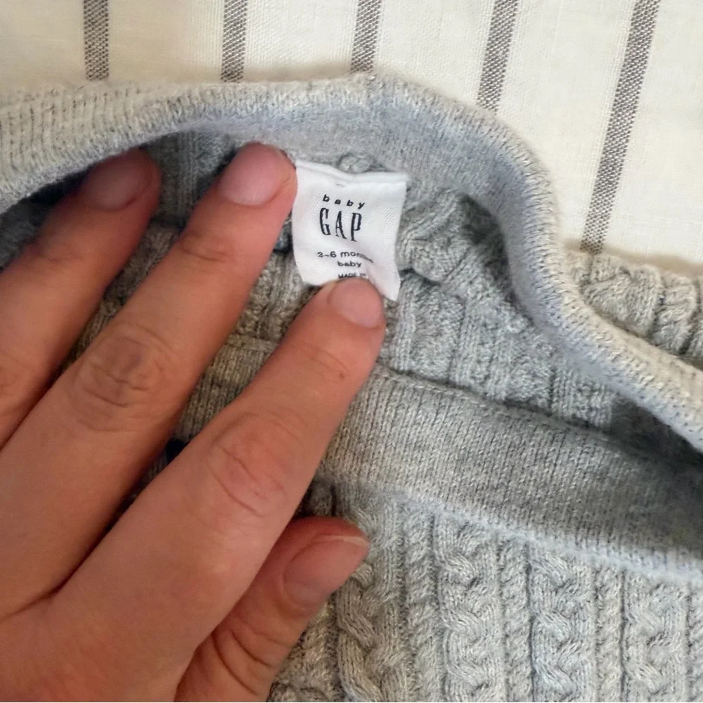GAP Baby White Knit Hoodie and Pants Set‎